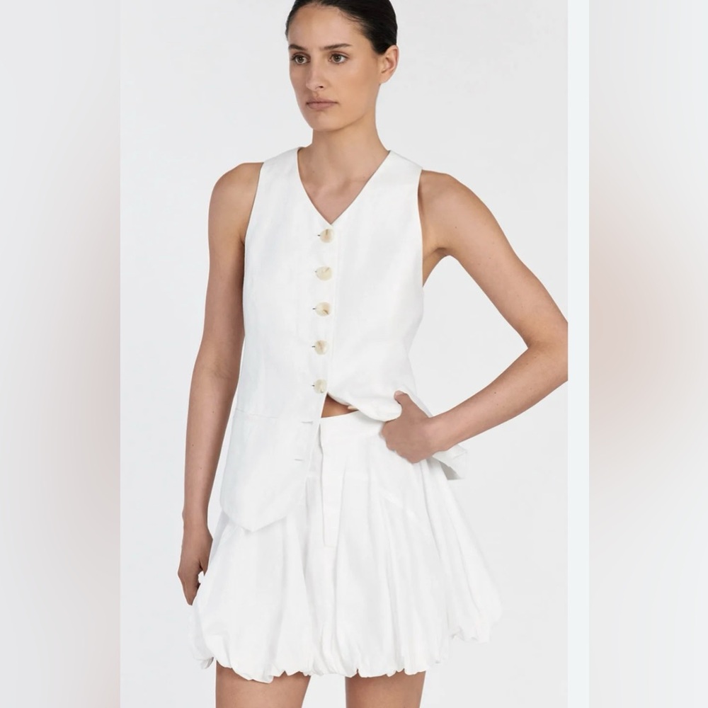 DISSH Skirt Women Size 12  White Linen Maria Mini
